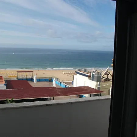 Apartamento Na 1.o Linha Da Da Rocha بورتيماو